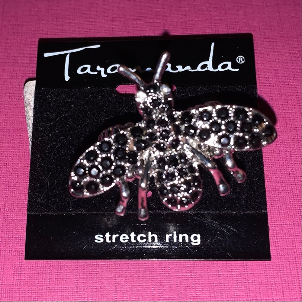 NWT, Silver & Black Rhinestone Bumblebee Fashion Stretch Ring.